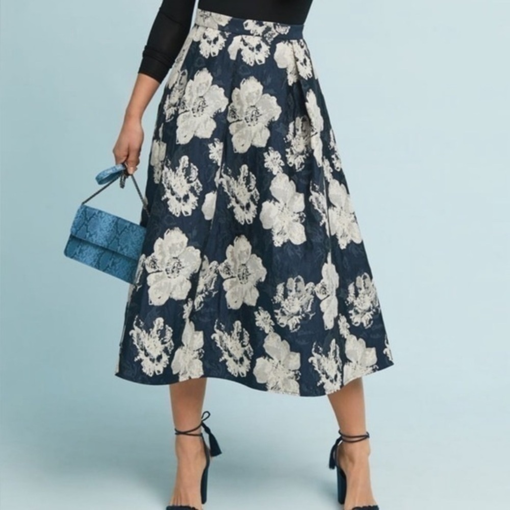 Anthropologie Eva Franco navy and white floral jacquard skirt - Picture 3 of 9